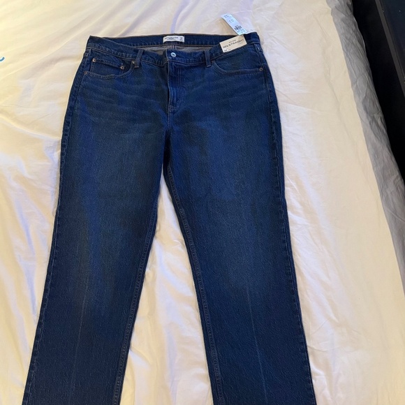 Abercrombie and Fitch Midrise 90s straight Jeans size 34 Tall - Picture 2 of 3